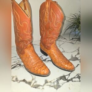 Anteater Mens Boots, Size 9, Asking 350.00